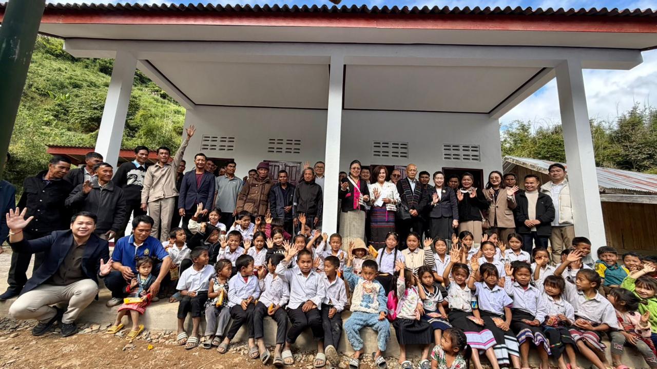 ການເຄື່ອນໄຫວຢ້ຽມຢາມ ແລະ ພົບປະເຮັດວຽກ ຢູ່ ແຂວງອຸດົມໄຊ ຂອງ ທ່ານ ນາງ ຟອງສະໝຸດ ອັ່ນລາວັນ, ຮອງລັດຖະມົນຕີກະຊວງການຕ່າງປະເທດ